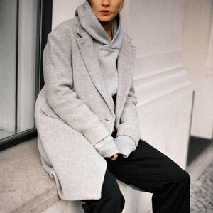 Aritzia Lyon Double Breasted Wool Coat